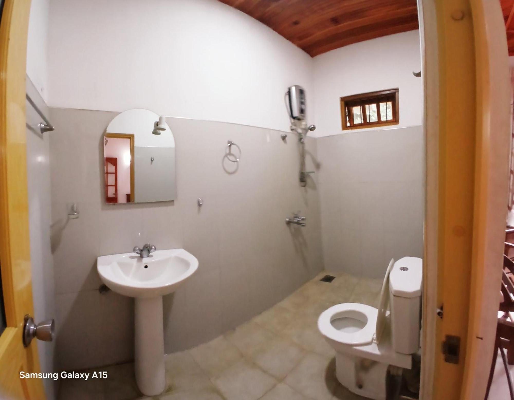 אלה Jasmine Garden Inn מראה חיצוני תמונה