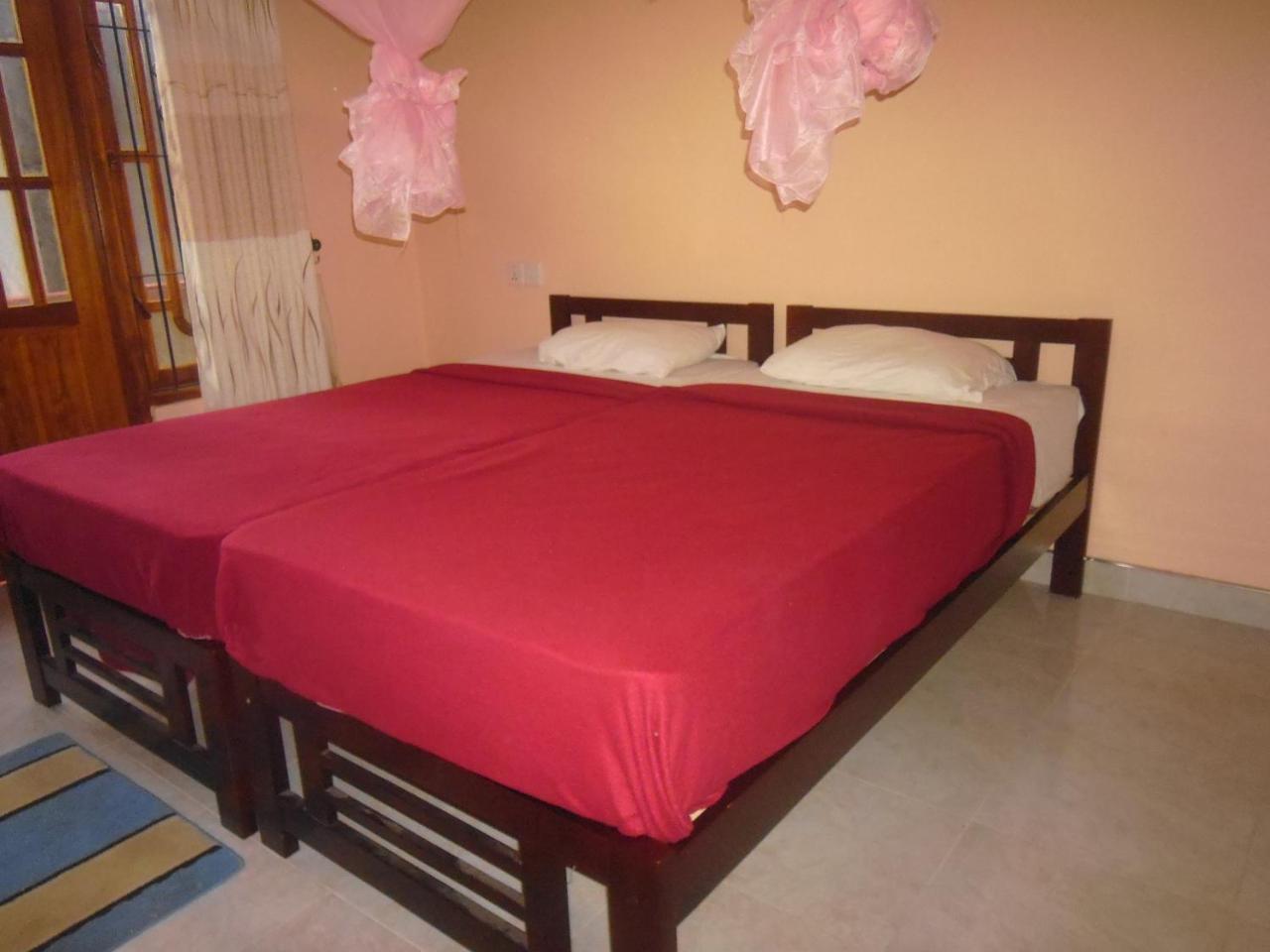 אלה Jasmine Garden Inn מראה חיצוני תמונה