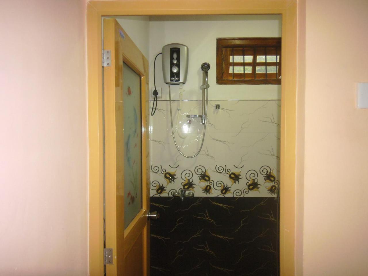 אלה Jasmine Garden Inn מראה חיצוני תמונה