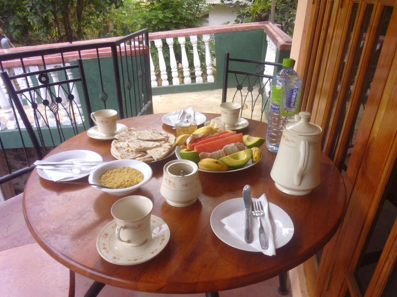 אלה Jasmine Garden Inn מראה חיצוני תמונה